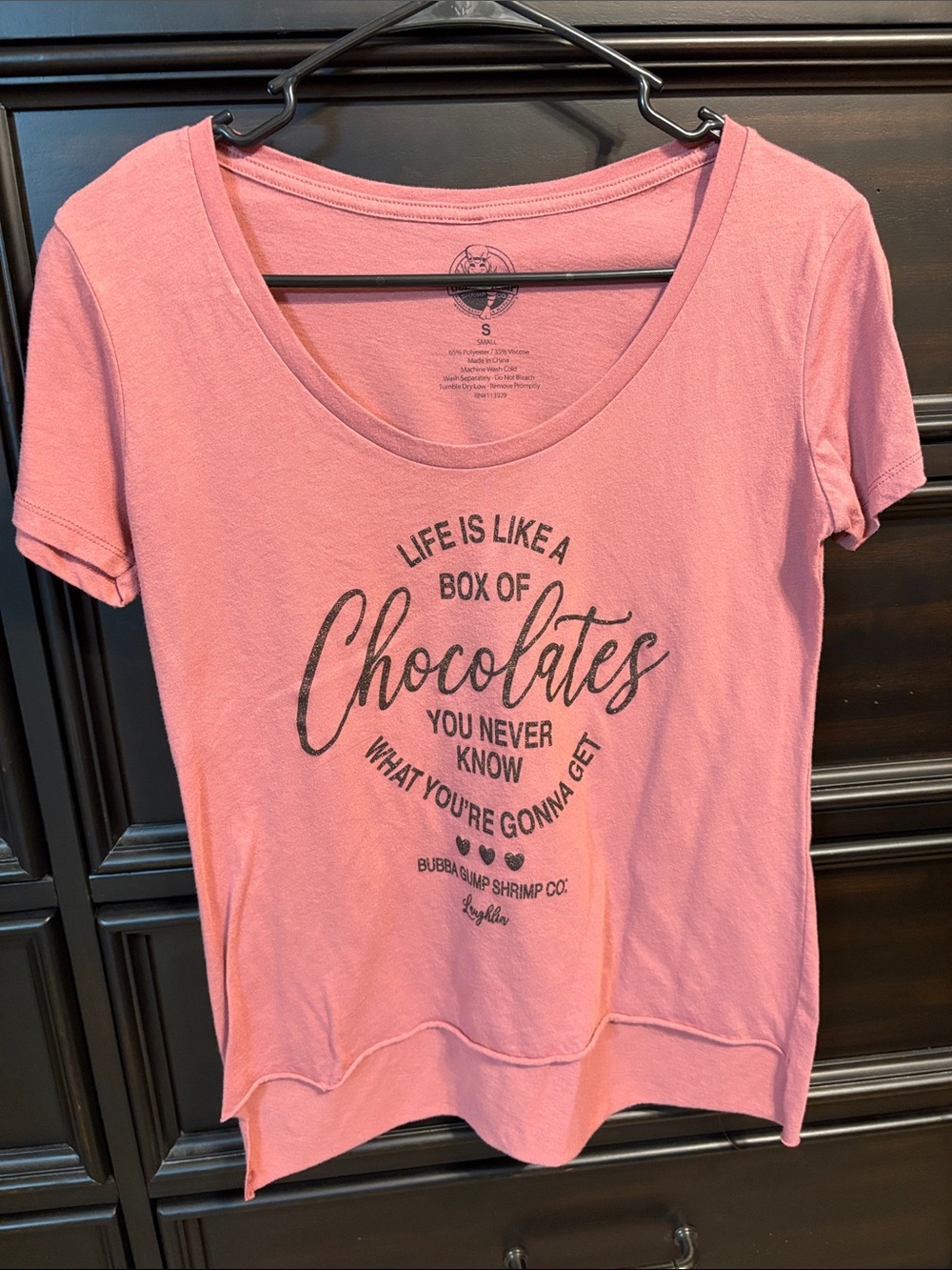 Bubba Gump Pink Scoop Neck 'Box of Chocolates' Graphic Tee
